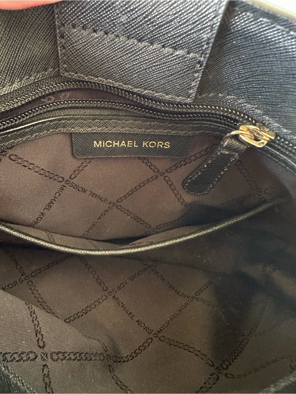 Michael Kors Cynthia Black Leather Purse New - Picture 10 of 11